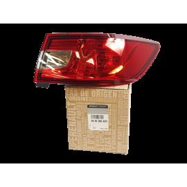 LAMPA SPATE PE ARIPA DR CLIO IV